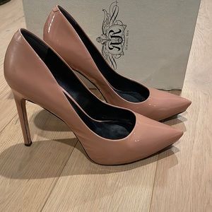 Rachel Roy Gardner Heel/Pumps - size 11 - Light Pink Patent Leather